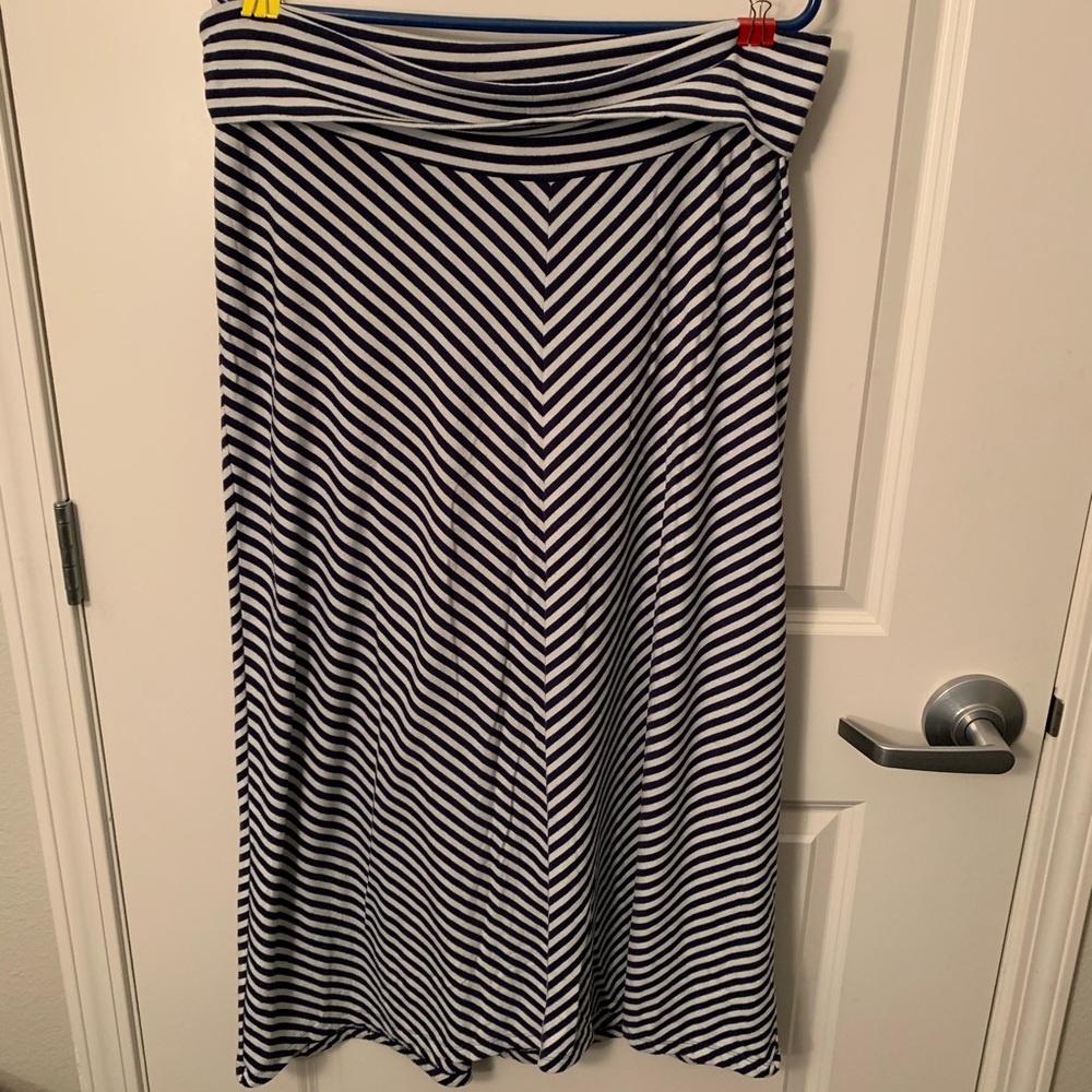 Maxi skirt